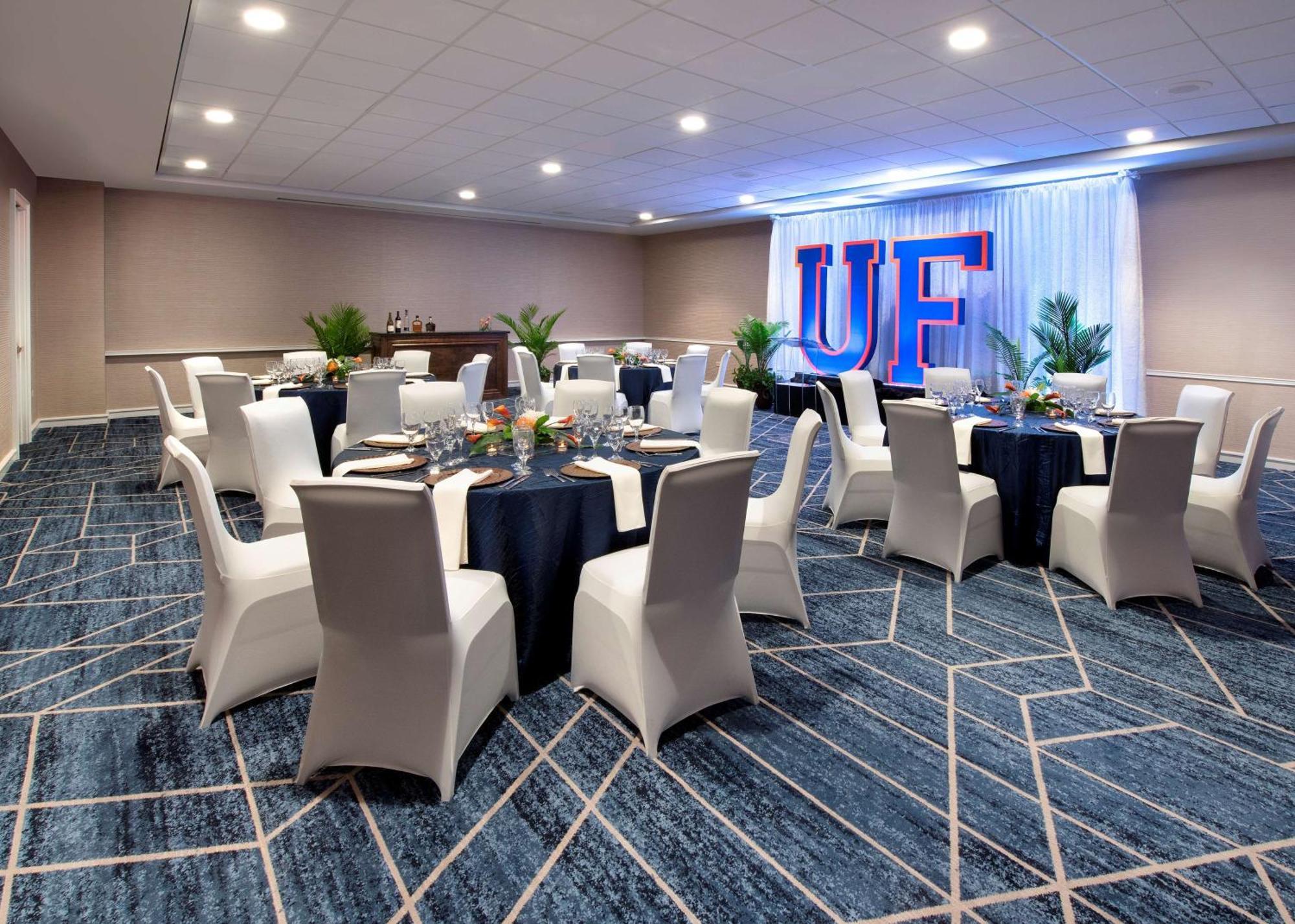 Hilton University Of Florida Conference Center Gainesville Exteriör bild